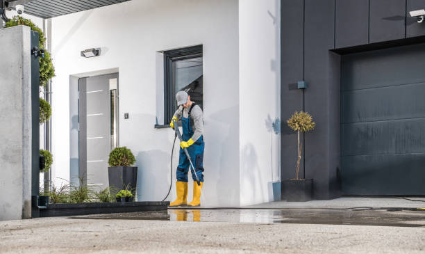 Best Pool Deck Cleaning in Valdosta, GA